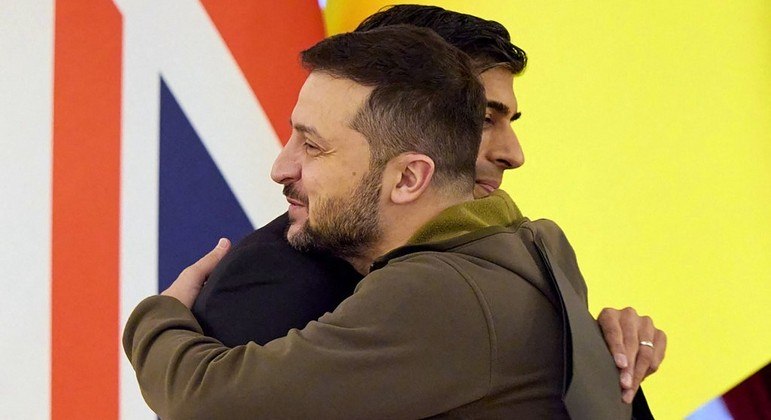 Primeiro-ministro e presidente se encontraram neste sábado na Ucrânia