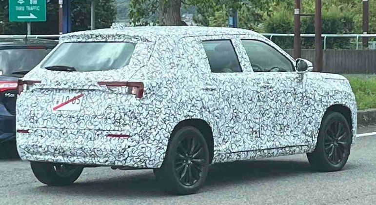 Honda Elevate terá faróis afilados no formato de "L" invertido