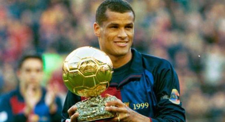 Rivaldo foi o melhor do mundo em 1999. E analisa o time de Abel Ferreira como previsível