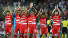 River Plate sofre goleada contra o Fluminense, mas marca 'golaço' ao fazer doação para ação social no RJ