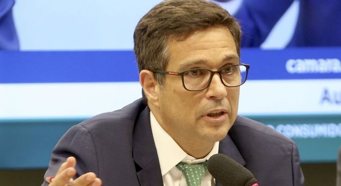 Campos Neto destacou previsões de alta do PIB brasileiro