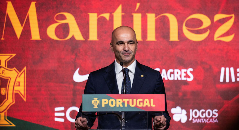 O espanhol Roberto Martínez assumiu o cargo que poderia ser de Abel. A ira tirou Abel da luta pelo cargo
