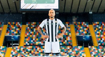 Roberto Pereyra em jogo pela Udinese