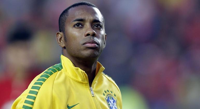 Ex-jogador de futebol Robinho foi condenado a nove anos de prisão pelo crime de estupro