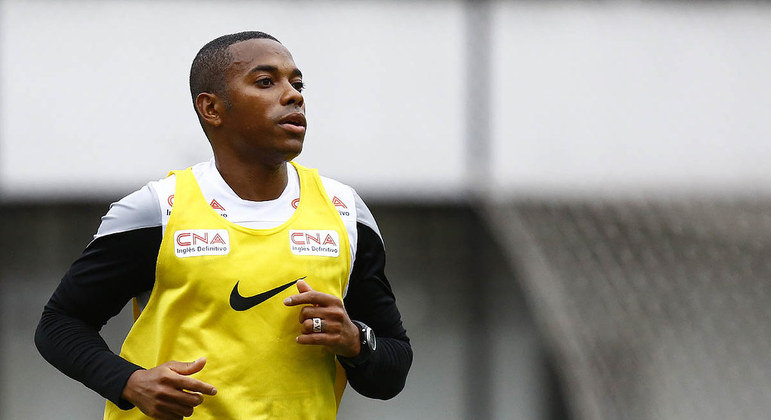 futebol play hd Não há mais possibilidade de mudança de pena de Robinho,  diz advogado