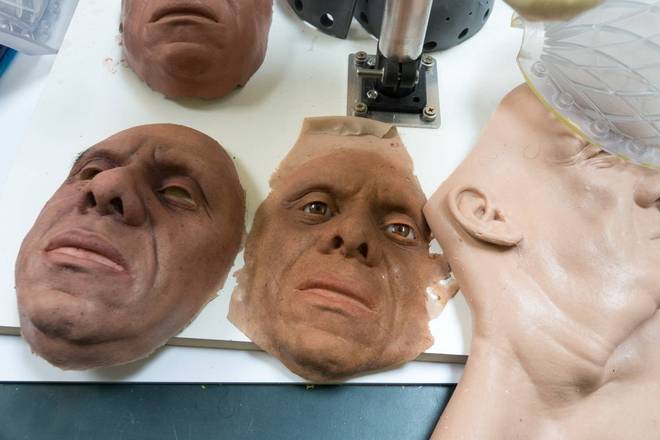 Na imagem acima, vocÃª pode notar o perfeccionismo dos protÃ©ticos para reproduzir as feiÃ§Ãµes humanas no robÃ´
