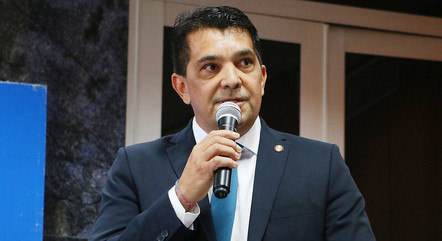 Cândido pediu exoneração por motivos pessoais