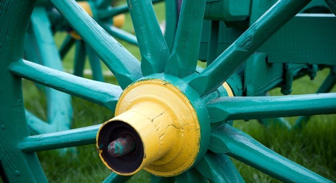 A roda e o eixo foram duas invenções cruciais