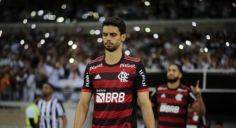 Rodrigo Caio durante duelo entre Atlético-MG e Flamengo