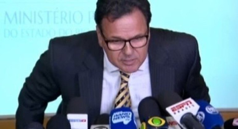 Rodrigo Dunshee prometeu acionar o MP e a Polícia se o dinheiro fosse pago ao São Paulo