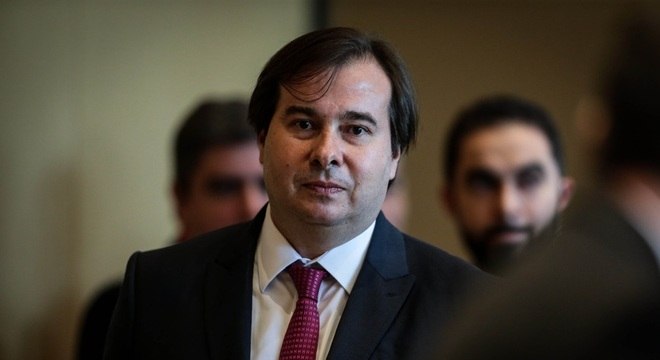 Rodrigo Maia: decisão sobre a liderança do PSL deve sair nas próximas horas