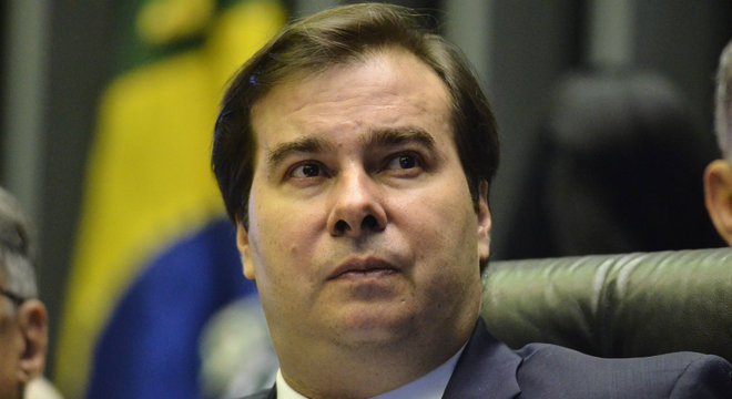Maia reforçou defesa a permanência de Estados e municípios na reforma 