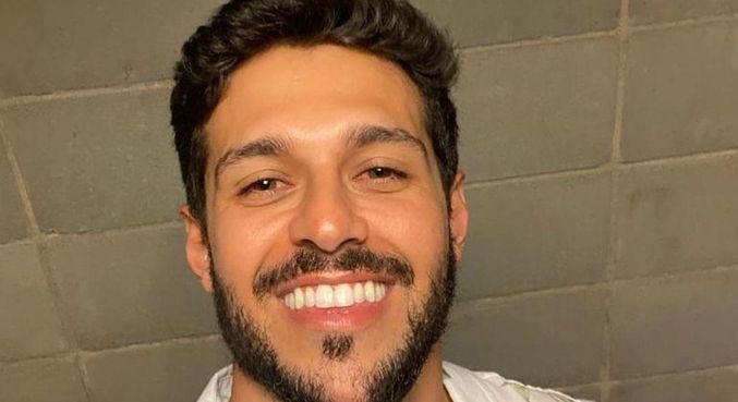Ex-BBB está respirando sem a ajuda de aparelhos, segundo a família