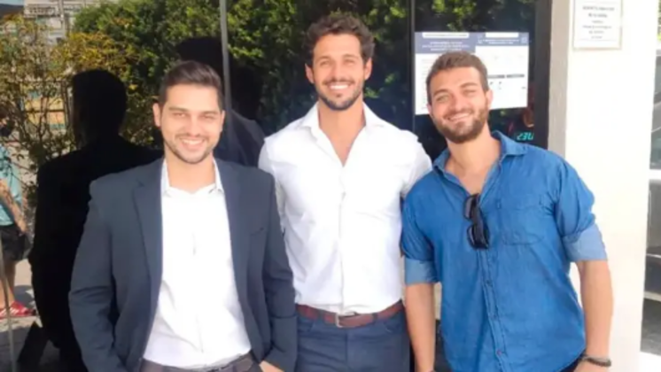 Diogo também comentou a visão do irmão a respeito do assunto: 