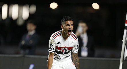 Rodrigo Nestor comemora gol pelo São Paulo