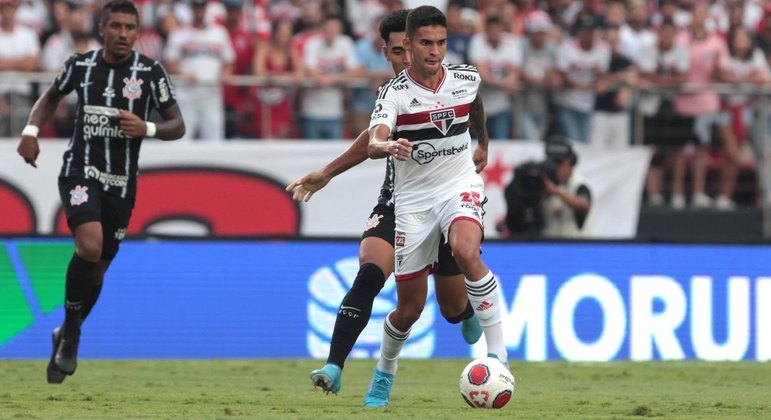 Decisivo em clássicos, Nestor cresce na reta final do Paulistão - Futebol -  R7 Campeonato Paulista