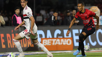 Rodriguinho faz bons jogos e ganha confiança de Dorival no São Paulo