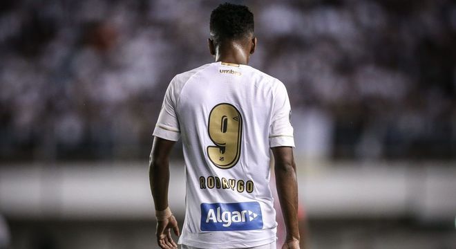 Rodrygo, jogador de R$ 242 milhÃµes, jogou fora a grande chance do clÃ¡ssico