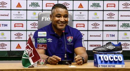 Roger Machado, técnico do Fluminense