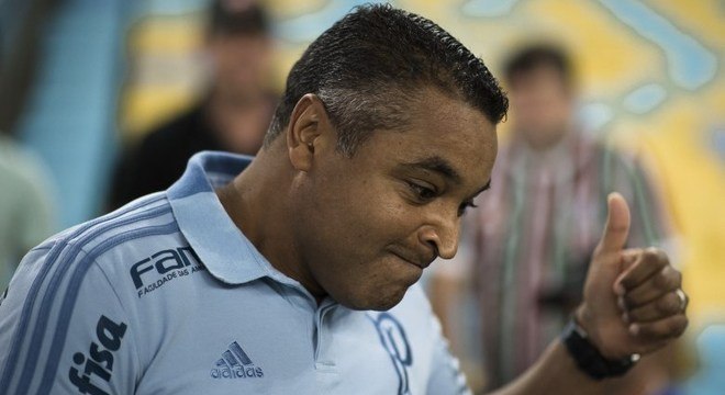 Roger Machado foi demitido pela diretoria do Palmeiras após derrota para o Flu