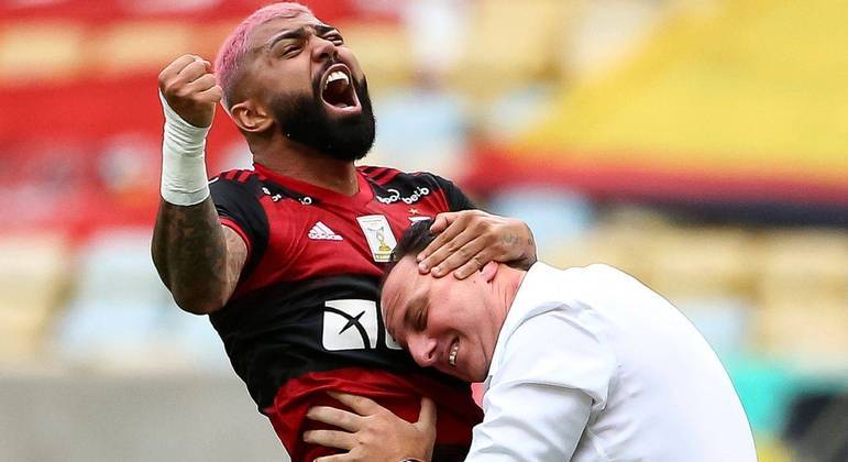 Situações constrangedoras envolvendo Ceni e o grupo se tornaram públicas. Desgaste evidente