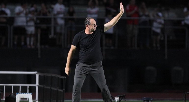 Rogério Ceni em partida pelo São Paulo