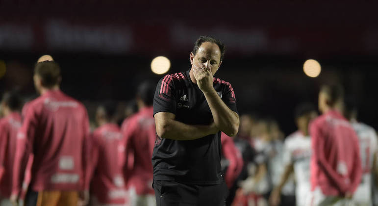 Rogério Ceni voltou ao Morumbi como técnico do São Paulo nesta quinta-feira