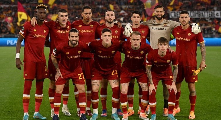 Uma das escalações da Roma