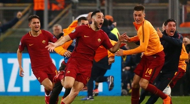 Manolas marcou o gol da classificação da Roma contra o Barcelona