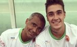 Romarinho - Filho do craque Romário, o jogador já passou por clubes como Vasco, Brasiliense, Zweigen Kanazawa, Macaé e Figueirense. Atualmente, defende as cores do Joinville.