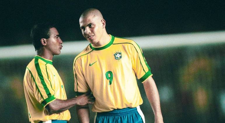 Romário e Ronaldo. Os conselhos do primeiro 'presidente' da Seleção ao seu sucessor