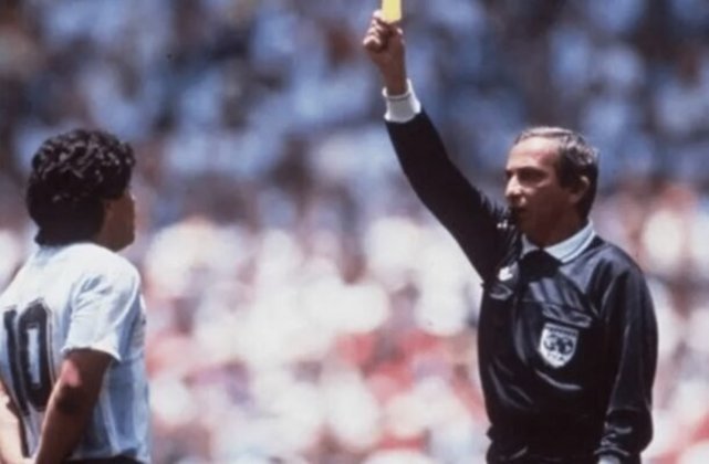 Romualdo Arppi Filho, árbitro que apitou a final da Copa do Mundo de 1986. Foto: reprodução/Fifa