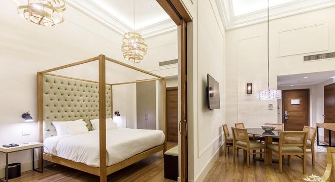 Suíte presidencial de Ronaldinho Gaúcha no hotel paraguaio