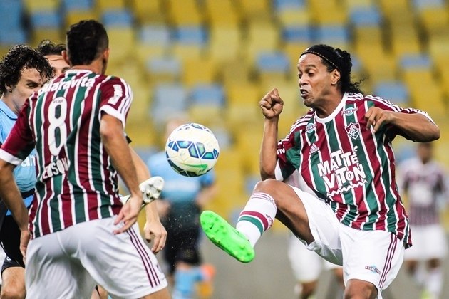 VÍDEO: Ronaldinho completa 32 anos, relembre grandes momentos da