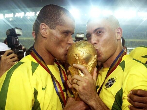 Betfair convoca Ronaldo e Rivaldo para mostrar que agora O Jogo é Outro