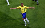 ronaldo comemora gol na copa de 2002
