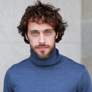 Ronny Kriwat no elenco de 'Reis'
