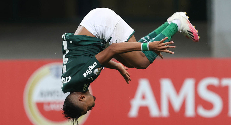 Análise: Rony se multiplicou em campo para ajudar o Palmeiras a conquistar a vaga na semifinal