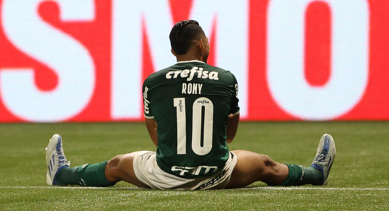 Rony é jogador fundamental para o Palmeiras conquistar o Brasileiro. Abel não quer sua saída
