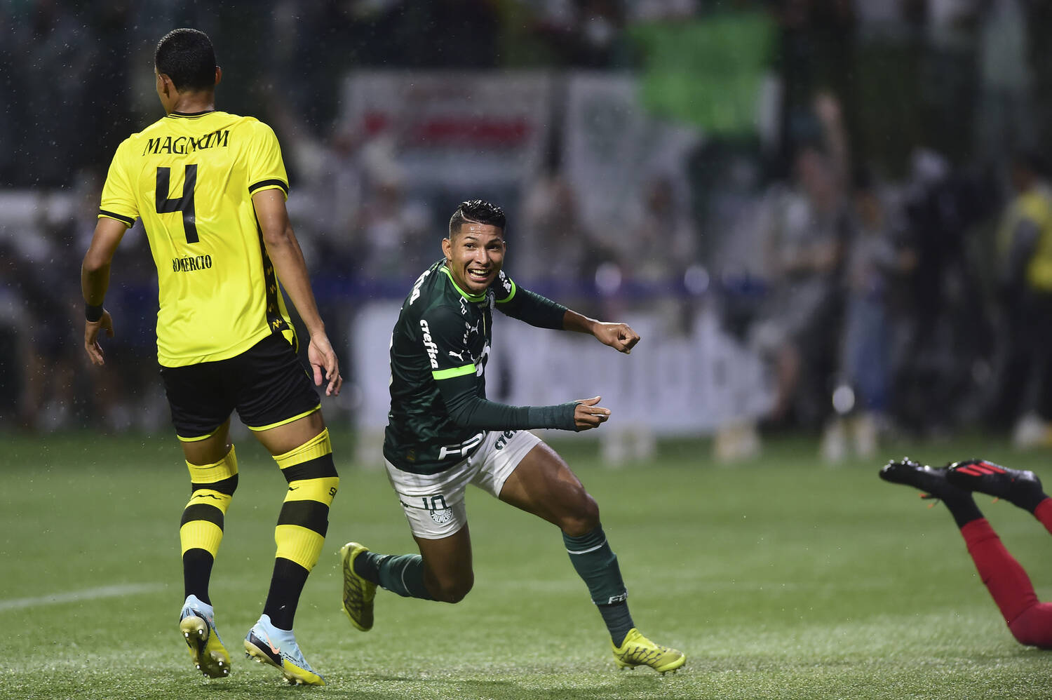 PARTIU, SEMI! Com gol de Rony, Palmeiras vence São Bernardo e avança de fase no Paulistão