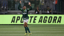 Rony comemora gol da classificação embalado por convocação pra Seleção Brasileira