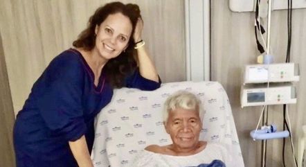 Roque está no hospital acompanhado da mulher, Janilda Nogueira
