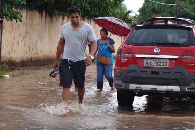 Roraima Ã© o estado com maior diferenÃ§a no IDH-MÂ (Ãndice de Desenvolvimento Humano Municipal) entre brancos e negros. A diferenÃ§a Ã© de 0,091 pontos.Â O estudo indica o grau de desenvolvimento a partir do nÃ­vel de educaÃ§Ã£o, renda e expectativa de vida.