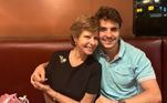 Rose Miriam comemora aniversário em jantar com o filho, João Augusto Liberato