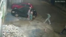 Dupla rouba carro e faz duas mulheres e criança reféns em Contagem (MG)