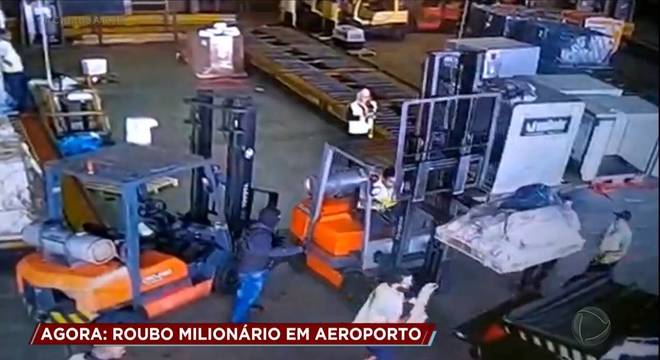 Grupo levou mais de 700 quilos de ouro de dentro do aeroporto de Guarulhos