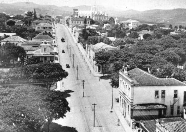 kristen kølig tromme BH faz 125 anos: fotos antigas mostram evolução da cidade - Fotos - R7  Minas Gerais
