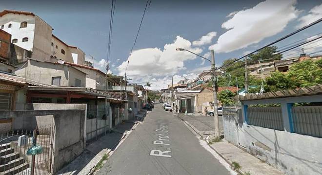 Chacina ocorreu na rua Professor Pereira Reis, na zona norte de SÃ£o Paulo