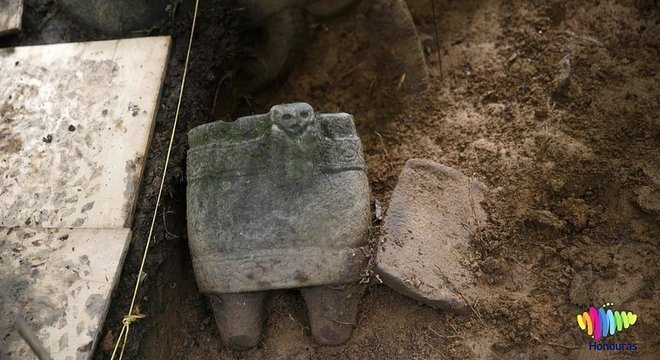 Ruínas da 'cidade perdida' descoberta por arqueólogos na floresta