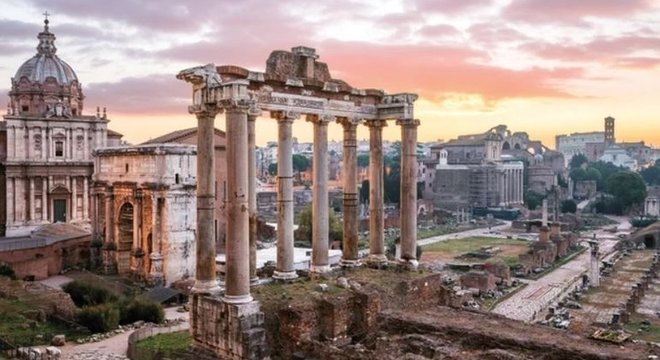 Como essas ruínas romanas, edifícios de hoje permaneceriam reconhecíveis no futuro